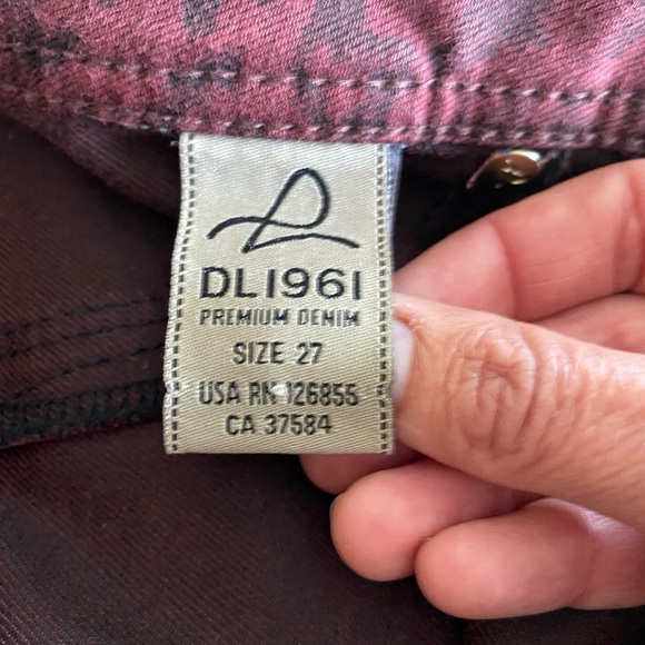 Emma stretch comfort jeans,leopard print design - Picture 5 of 7